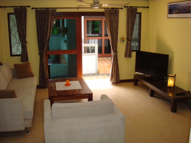 Chaweng Lake apartment and bungalow